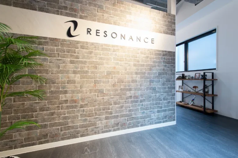 レゾナンス恵比寿店のエントランス